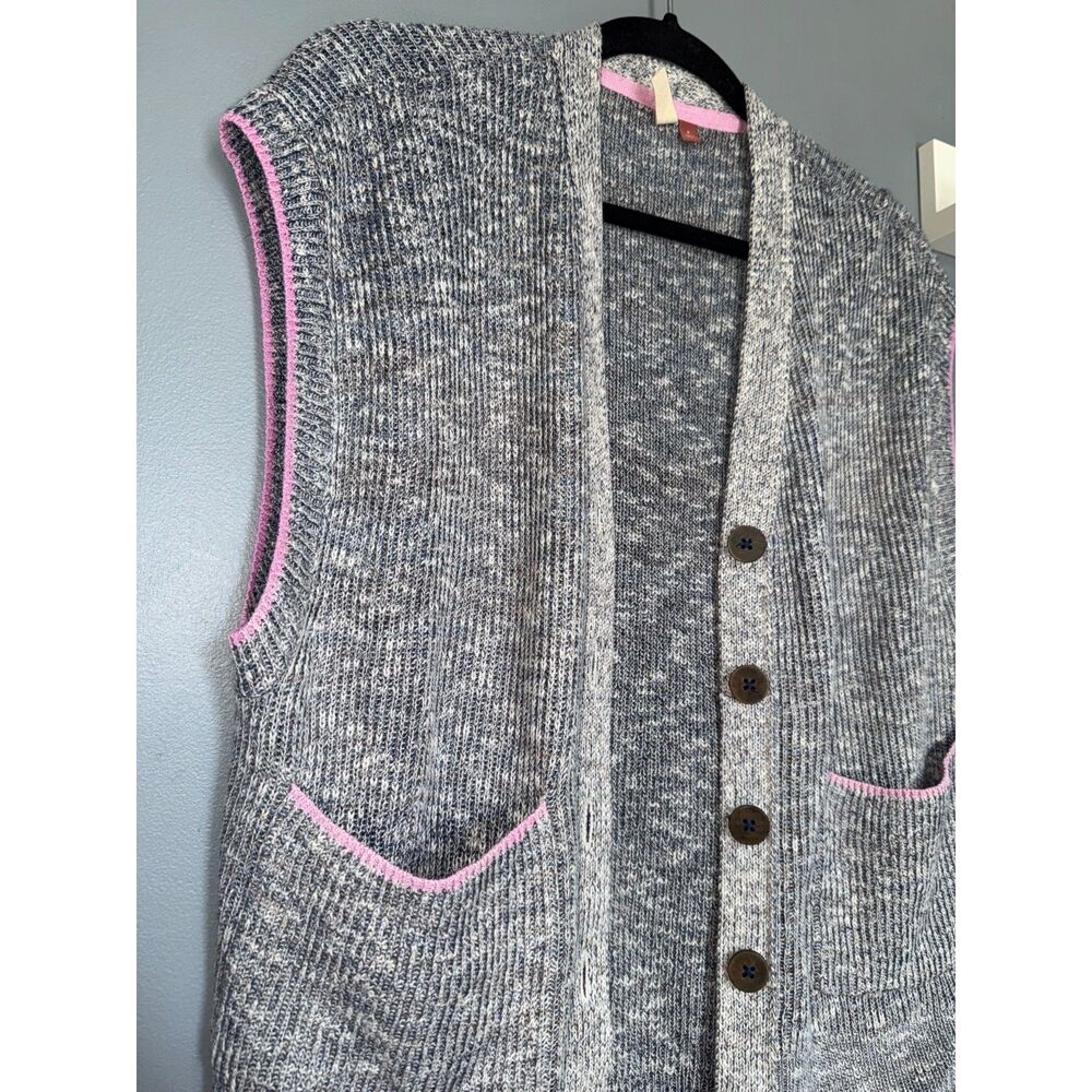 Anthropologie · Pilcro Grey & Pink Washed Sweater Vest | Size Small | Academia - Picture 2 of 7